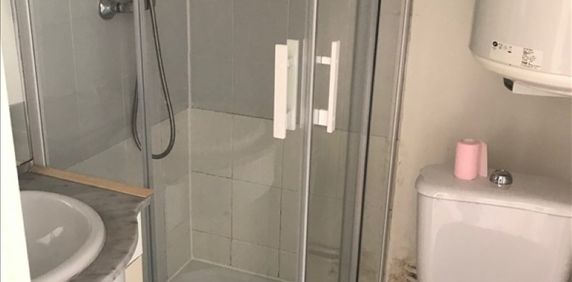 Location Appartement 2 pièces 25m² - Photo 2