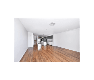 3 Bedrooms Townhouse - Photo 3