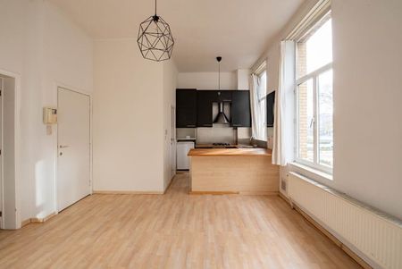 Appartement te huur - Foto 2