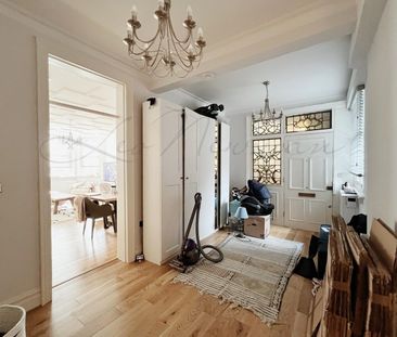 Oakwood Court, Kensington, W14 - Photo 2