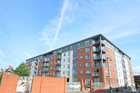 2 bedroom flat to rent - Photo 5