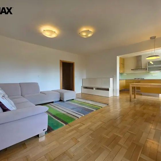 Pronájem krásného 3+kk s dvěma balkony a zahradou | Zamykalova, Olomouc – Lazce - Photo 1