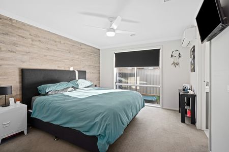 Four Bedroom Family Home - Photo 4