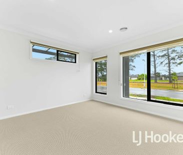 Be Charmed By This Recently Built Home On Charming Loop! - Photo 3