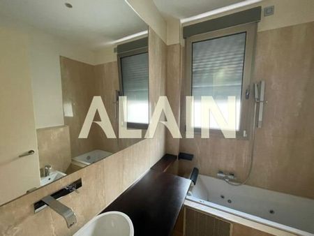 2 room luxury penthouse for rent in Valencia - Photo 5