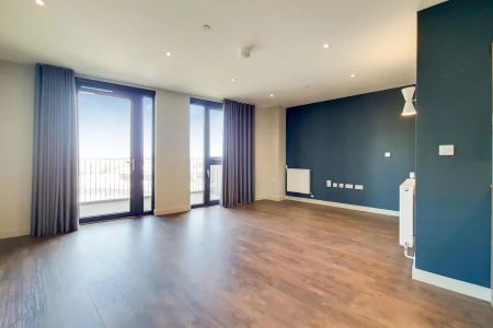 2 Bedroom Apartment - Photo 3