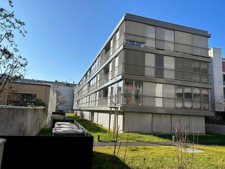 "Moderne 1.5-Zimmer-Wohnung im Herzen von Basel" - Photo 4