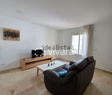 Alquiler de piso en Avenida Ramón y Cajal - Photo 4