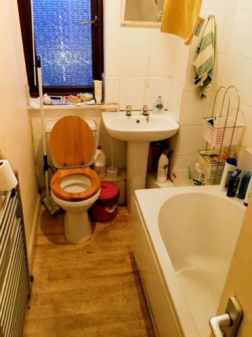 3 Bed / 1 Bath - Photo 5
