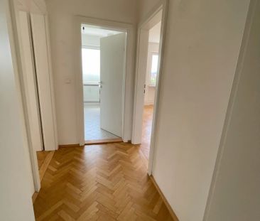 3-Zimmer Wohnung mit separater Küche und Balkon in zentraler Ruhelage! - Foto 4