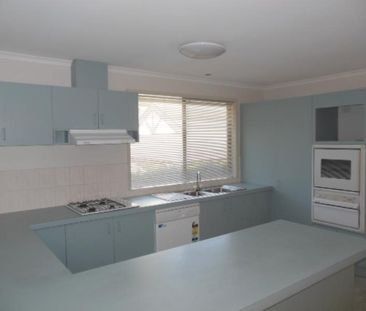 10 Crew Street, Yallambie - Photo 5