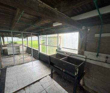 THIS CHARMING 4 BEDROOM HOME IS AVAILABLE FOR RENT NOW! - Photo 4