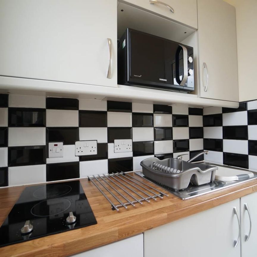 Apartment 3, 1 Sackville Terrace - Photo 1