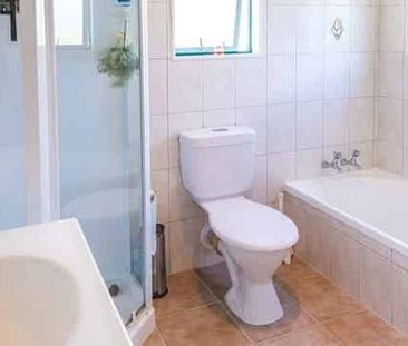 Large Rural Cottage - Part Furnished - Photo 3