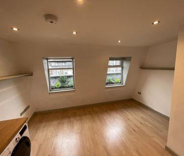 Studio Flat, Well Street, E9 - Photo 4