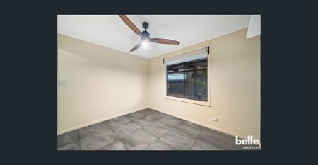 Comfortable Family Living in a Quiet Paralowie Court - Photo 5