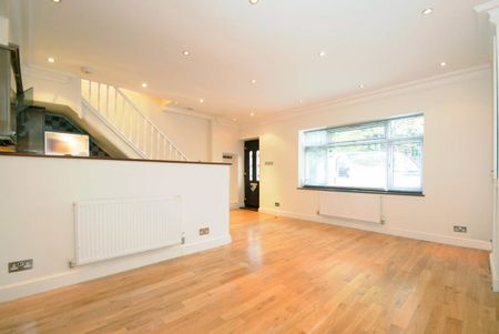 Rosebery Road, Muswell Hill N10 - Photo 2