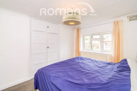 4 bedroom semi detached to rent - Photo 4
