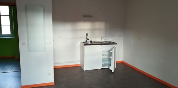 Appartement T2 dans la résidence LE PRIEURE à Blesle - Photo 2