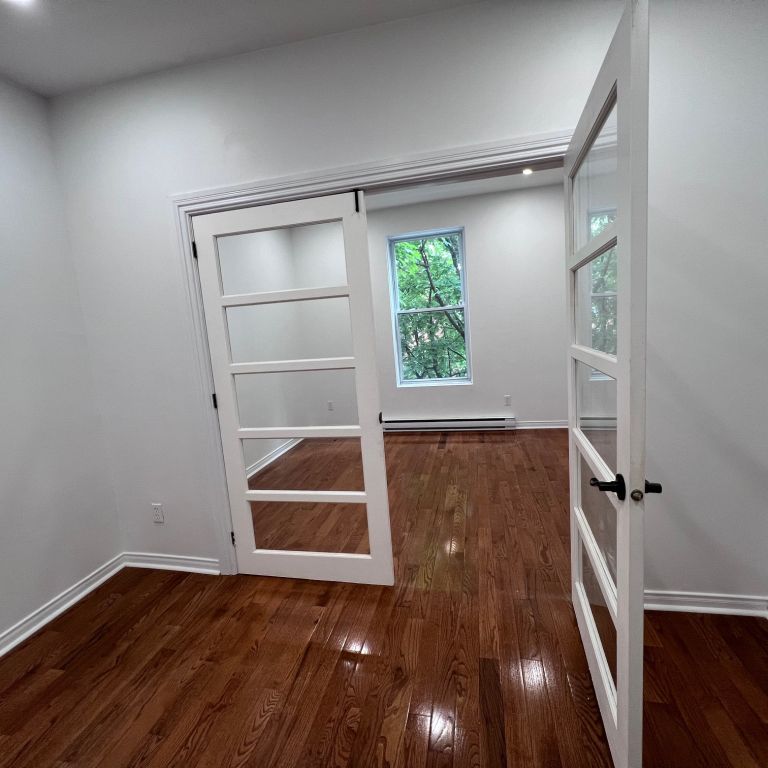 Appartement Rénové Proche Du Métro - Photo 1