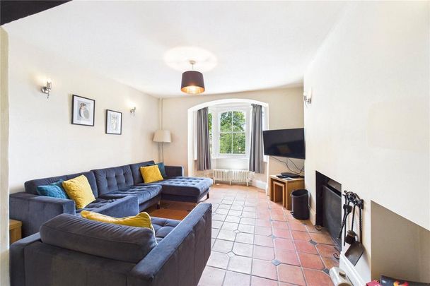 2 bedroom house to rent - Photo 1