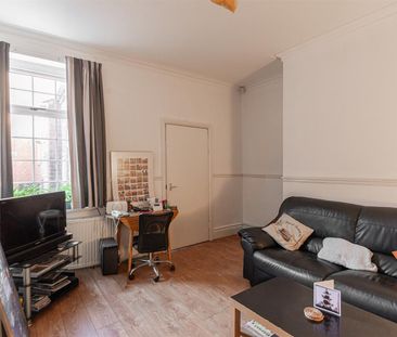 Lynnwood Terrace, Fenham, Newcastle Upon Tyne - Photo 3