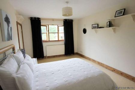 4 bedroom property to rent in Reading - Photo 4