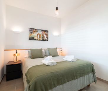 Apartamento de alquiler en Avenida 8 de Marzo, 32, El Higuerón - Photo 3