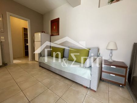 Γκαρσονιέρα προς ενοικίαση 380 € - Φωτογραφία 3
