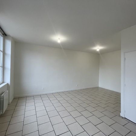 STUDIO A LOUER LYON 1ER ARRONDISSEMENT Annonciade-Saint-Benoit - Photo 4