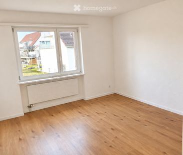 Freistehendes Einfamilienhaus mit grosszügigem Umschwung - Photo 5