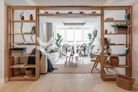 Madrid Capital, Community of Madrid 28010 - Photo 2