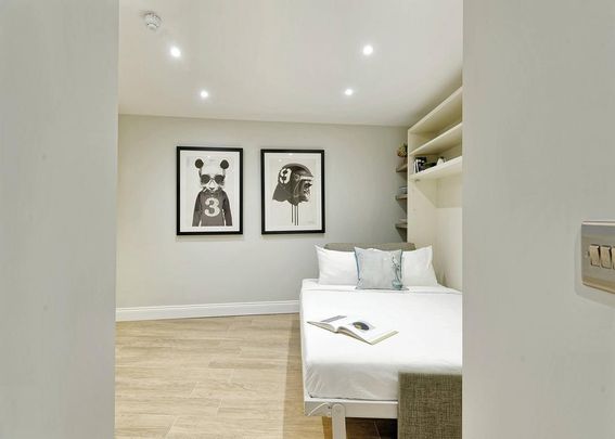 Studio to rent - Photo 1