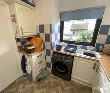 2 bedroom terraced house to rent - Photo 4