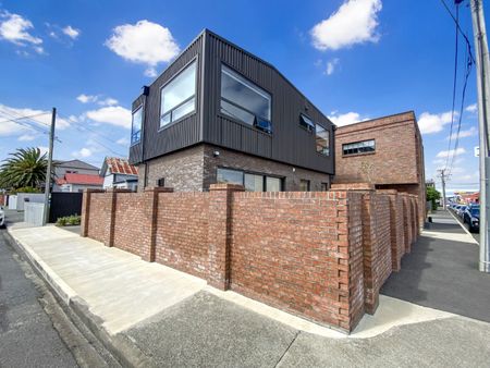 Welcome to 5A/56 Victoria Street in Petone - Photo 5