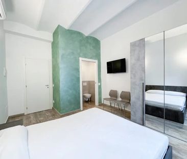 Via del Ponte allAsse, Florence, Tuscany 50144 - Photo 1