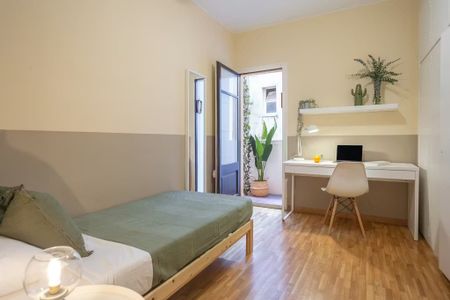 Carrer de Teodora Lamadrid, Barcelona, Catalonia 08022 - Photo 4