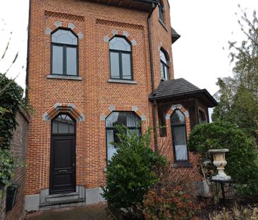 Lichtrijk appartement met 2SLK en privé staanplaats - Photo 5