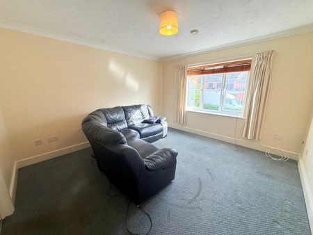 Wetherby House, Camberley, Surrey, GU15 - Photo 2