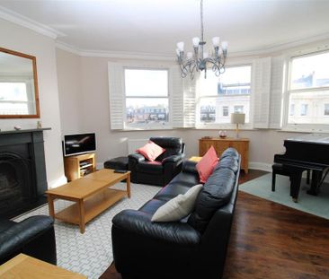 3 bedroom maisonette to rent - Photo 2