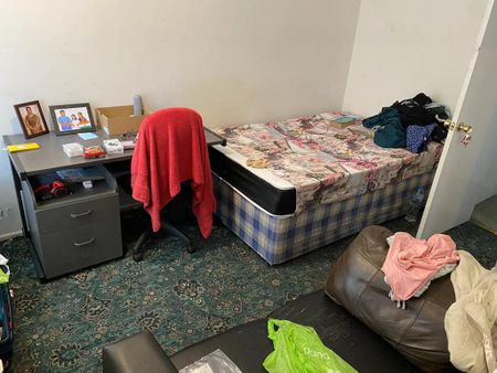 4 bedroom terraced house to rent - Photo 4