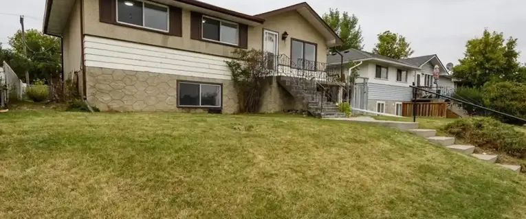 1831 44 St SE | 1831 44 St SE, Calgary - Photo 1