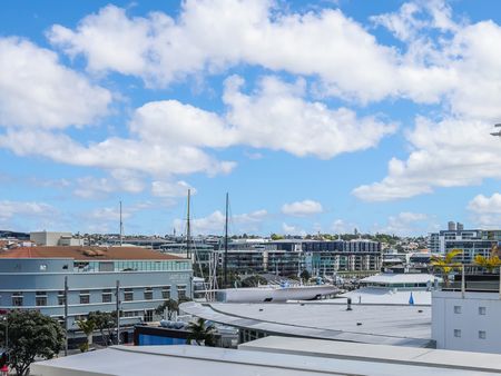 City Centre, 12/137 Quay Street - Photo 4