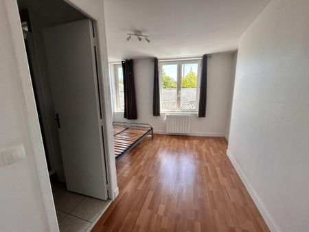 Location Appartement 1 pièce 21m² LISIEUX 14100 - Photo 2