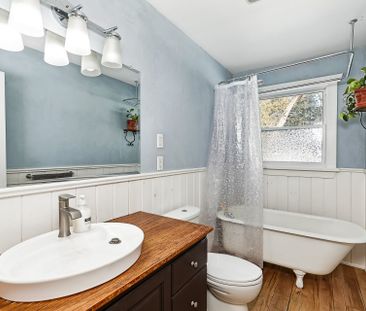 For Lease - 129 Edward Street, Blue Mountains, Ontario - Photo 4