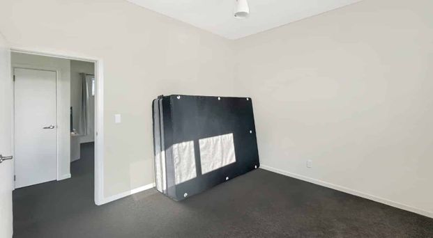 CITY CENTRE - 3 BEDROOMS - Photo 1