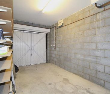 4 bedroom detached house to rent - Photo 2