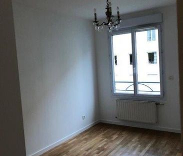 Location Appartement 3 pièces 64m² LYON 3ème - Photo 1