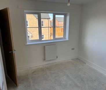 Bluebell Walk, Wisbech, Leverington - Photo 1