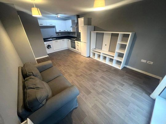 Brindley House, 1 Elmira Way, Salford Quays, Greater Manchester, M5 3DA - Photo 1